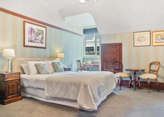 Wellesley Boutique Hotel