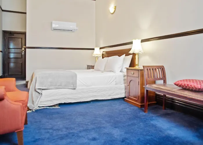 Wellesley Boutique Hotel